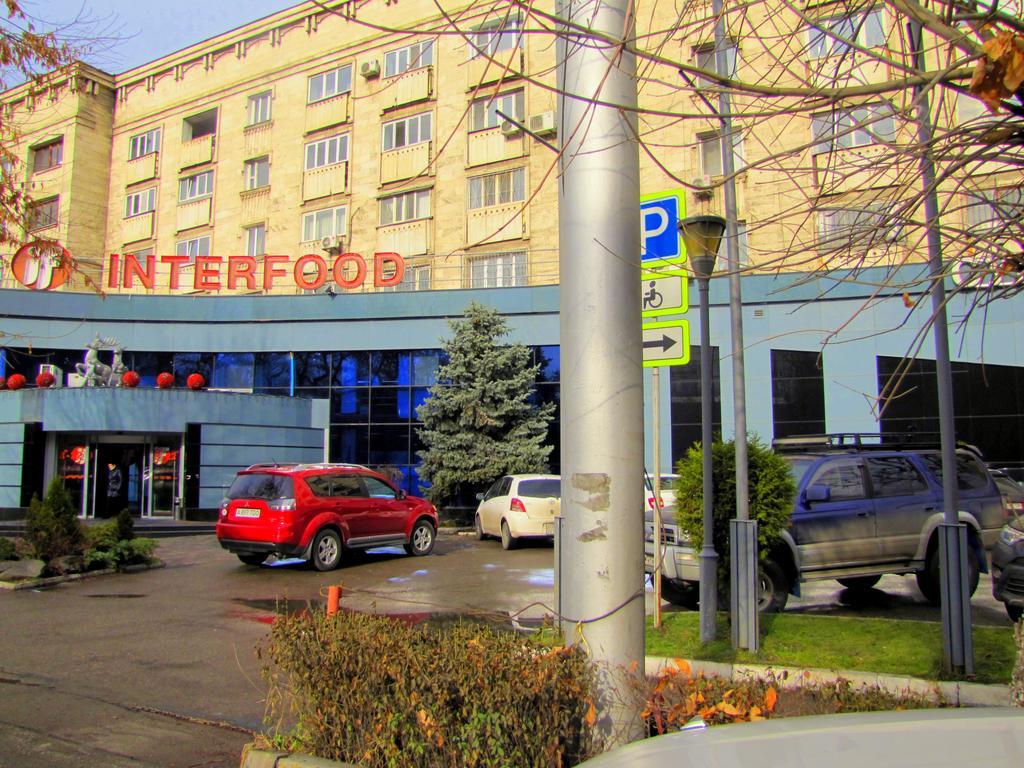 Guest House On Kaldaiakova 38 Almatı Dış mekan fotoğraf